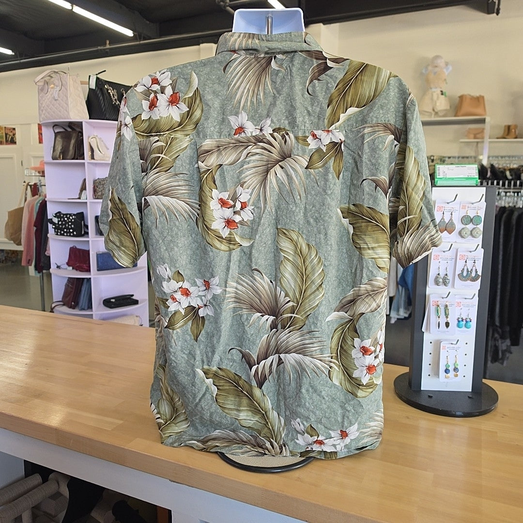 Paradise Found Size M Green Preloved MENS Button Down Shirt