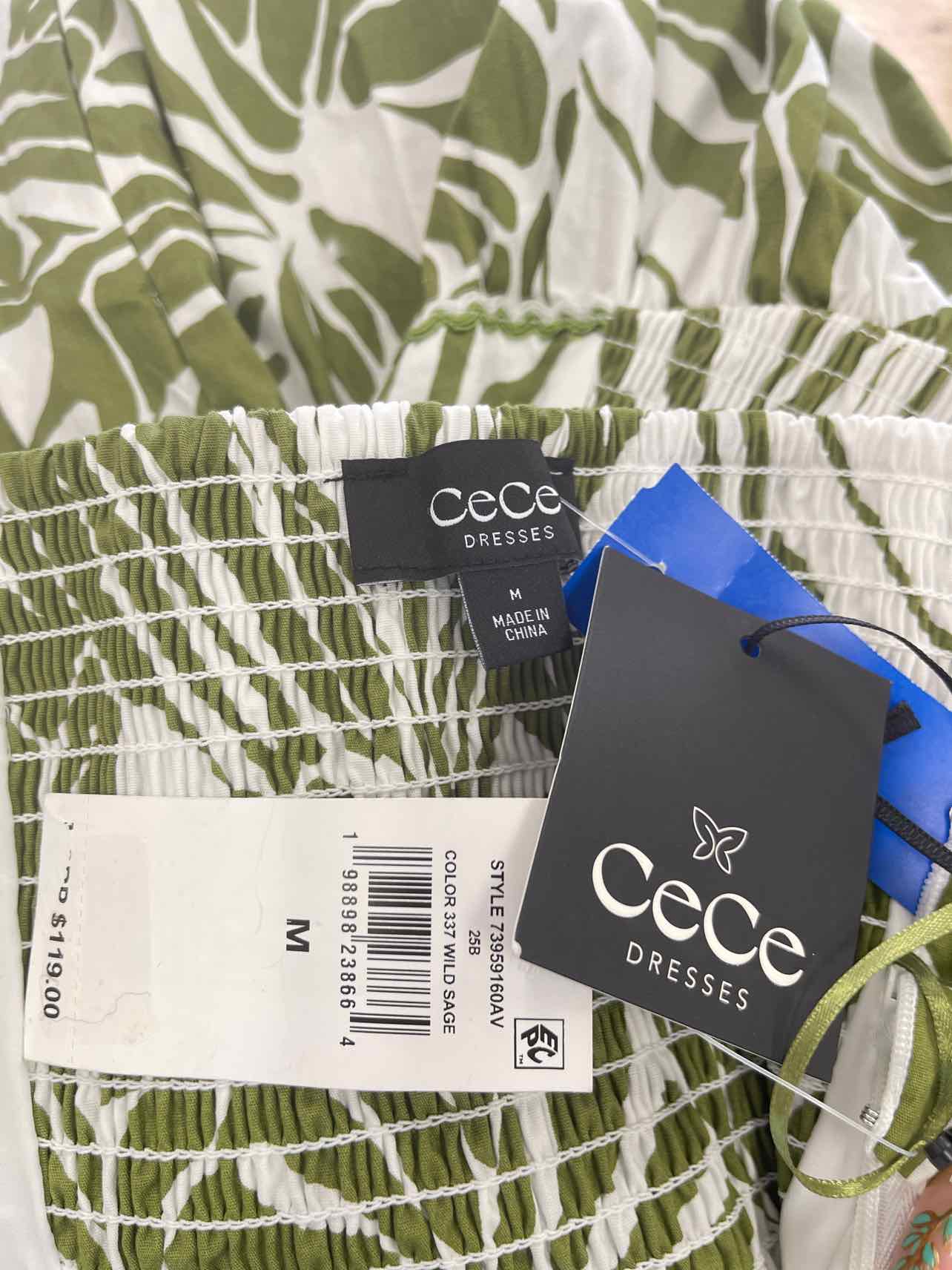 CeCe Size M Green New Dress