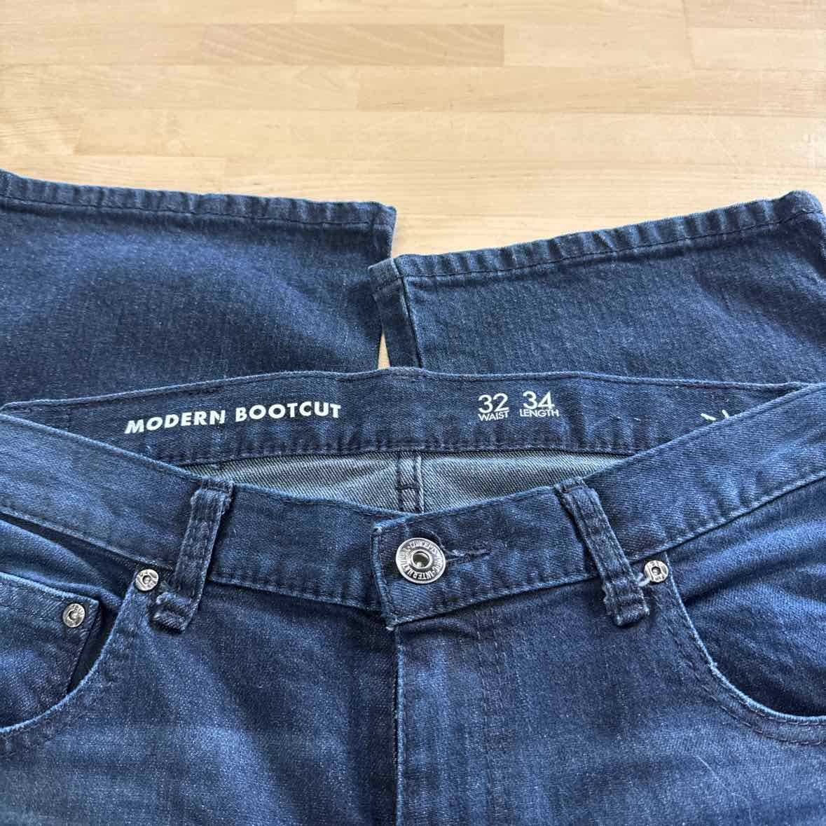 INC Size 32x34 Blue MENS Seaton Modern Bootcut Jeans