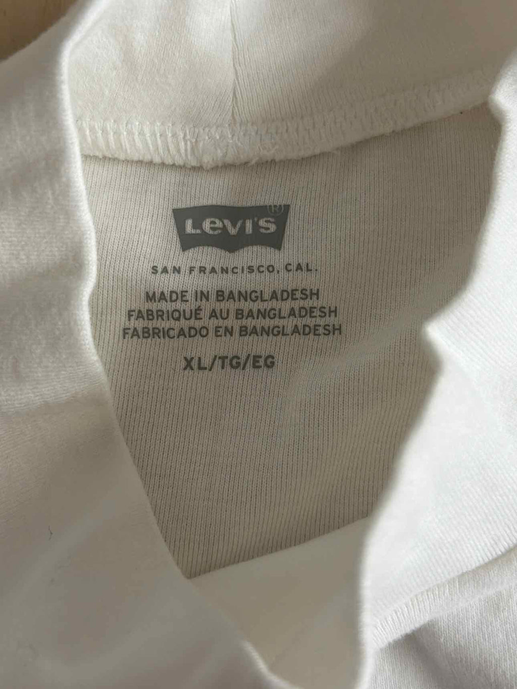 Levi's Effortless Tee