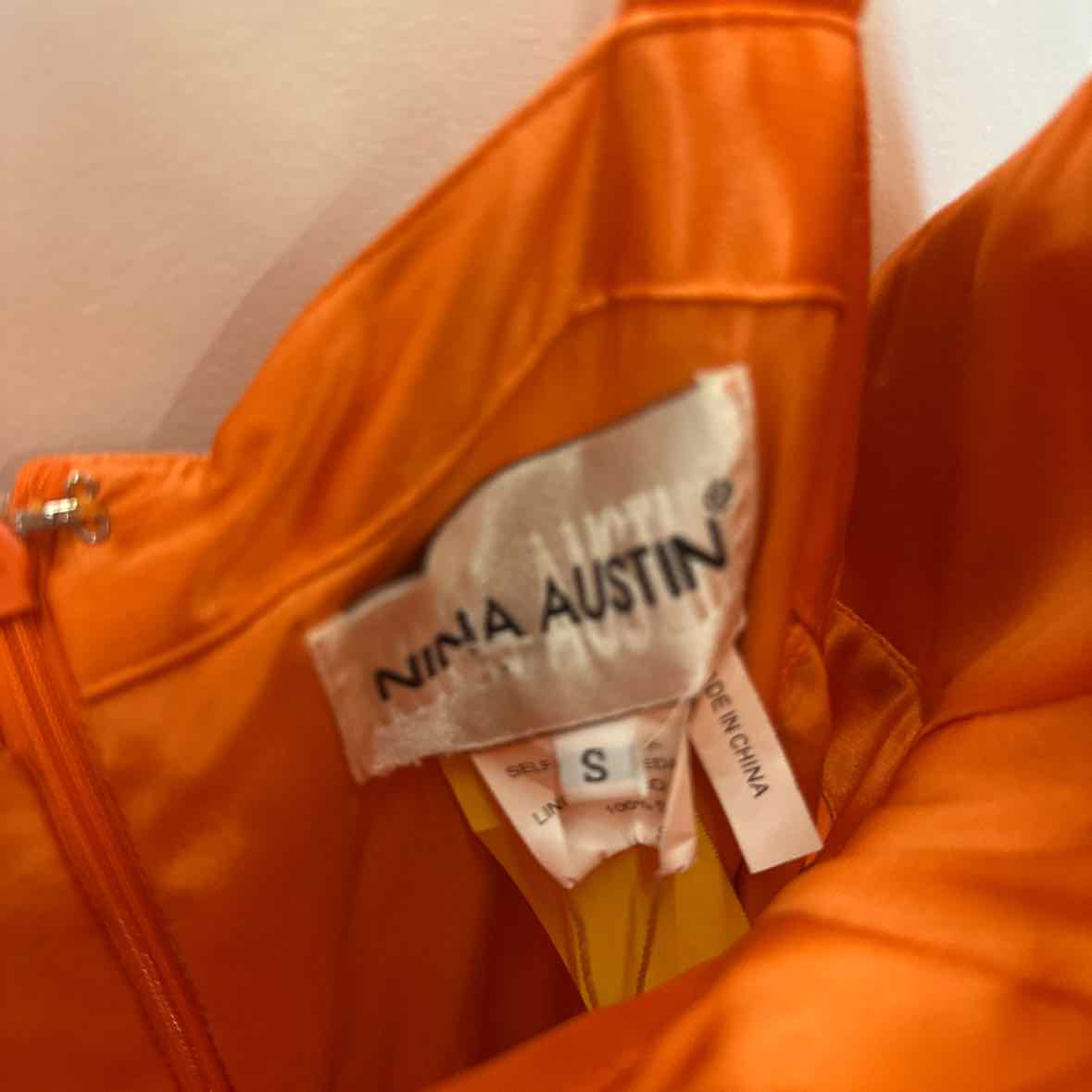 Nina Austin Size S Orange Dress