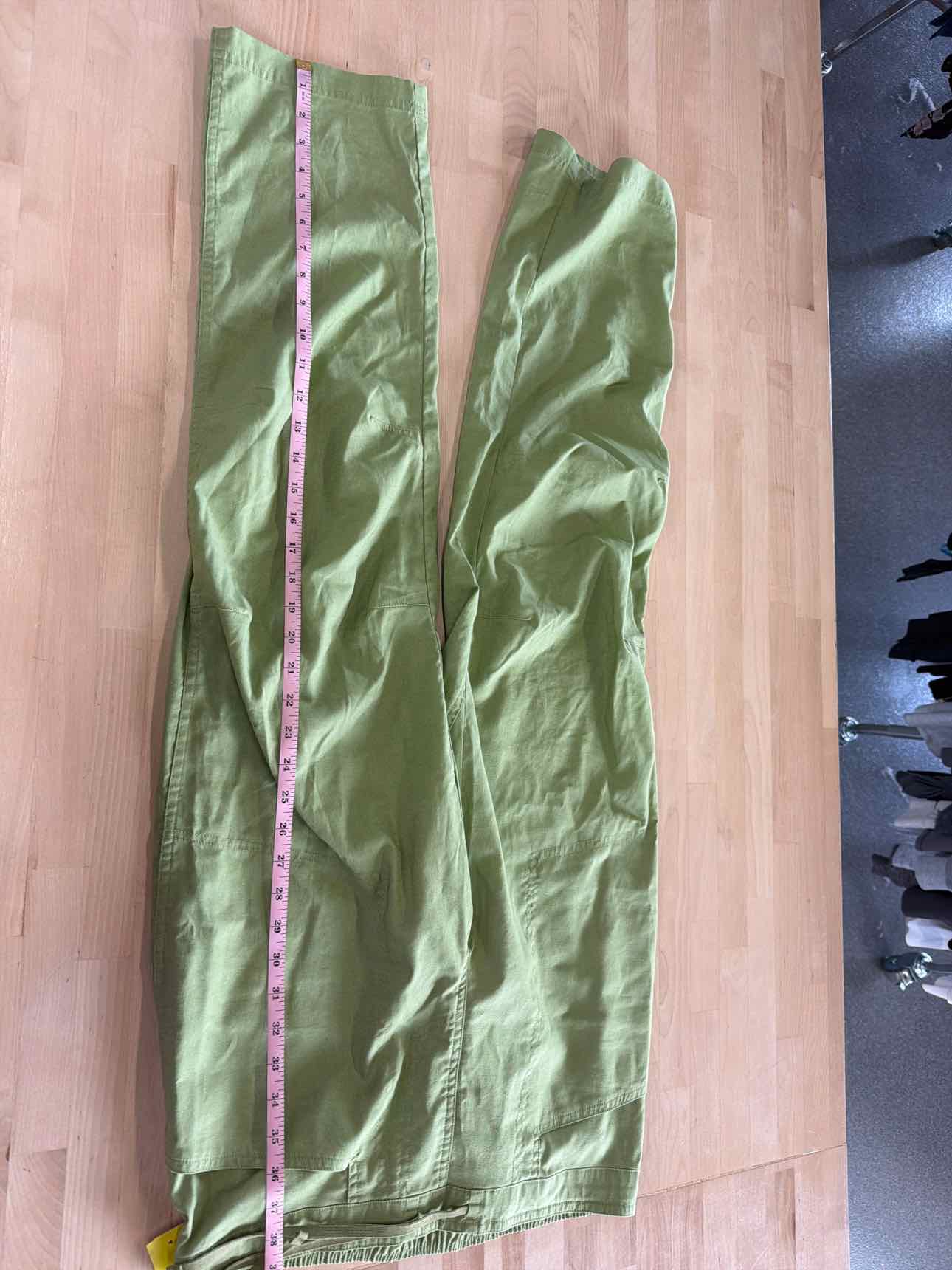 Pantagonia Size M Green MENS Pants