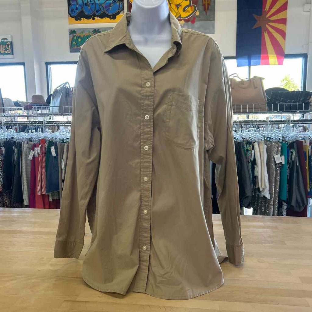 Gap Size L Tan Preloved Button Down LS