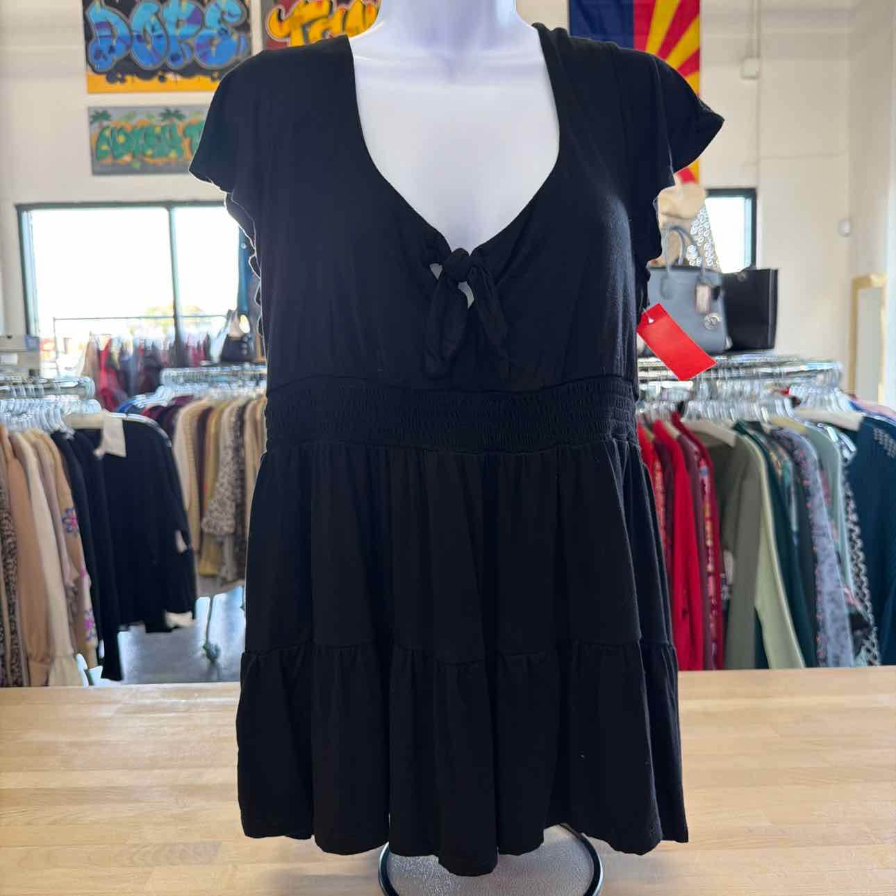 Torrid Size 0 Black Used Blouse