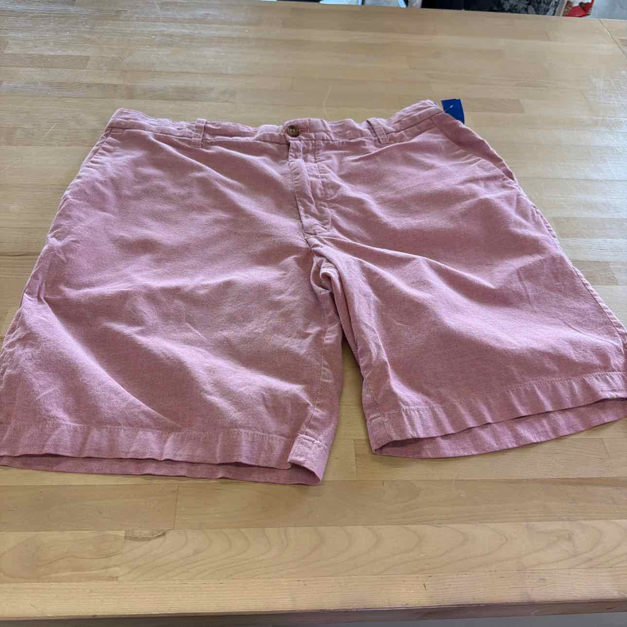 Izod Men's Size 36 Pink MENS Shorts