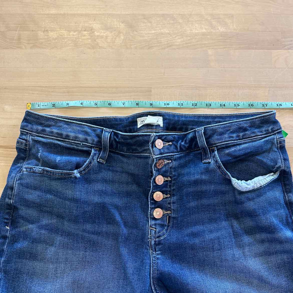 Maurices Size XL Blue Denim Preloved Jeans