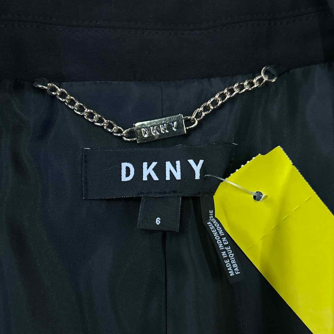 DNKY Size 6 Black Blazer