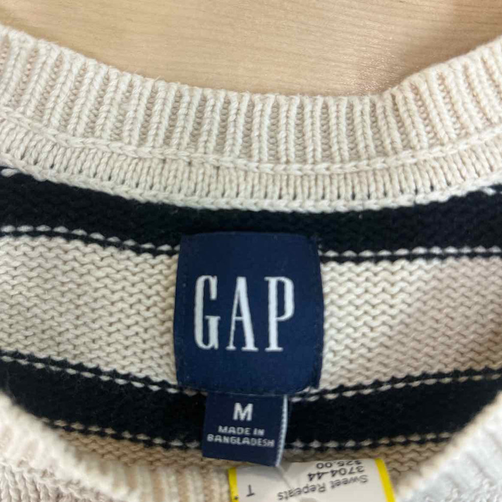 Gap Size M Cream/Black Preloved Sweater