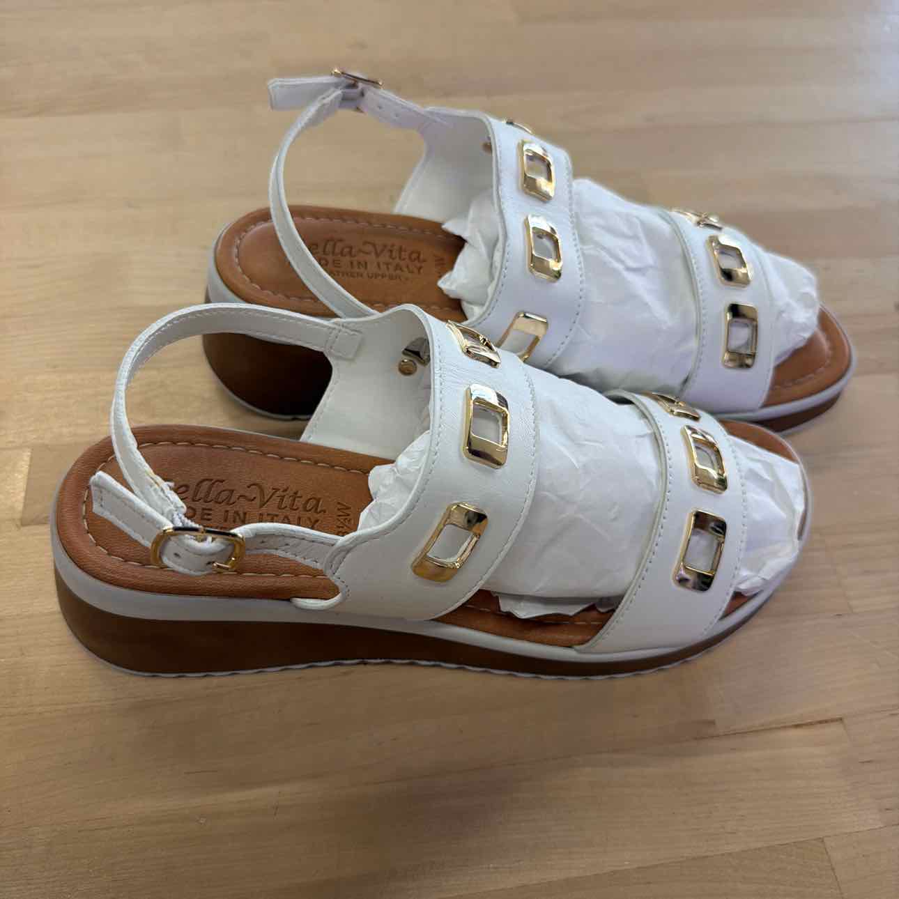Bella Vita Women's Vic-Italy Wedge Sandals - White Leather