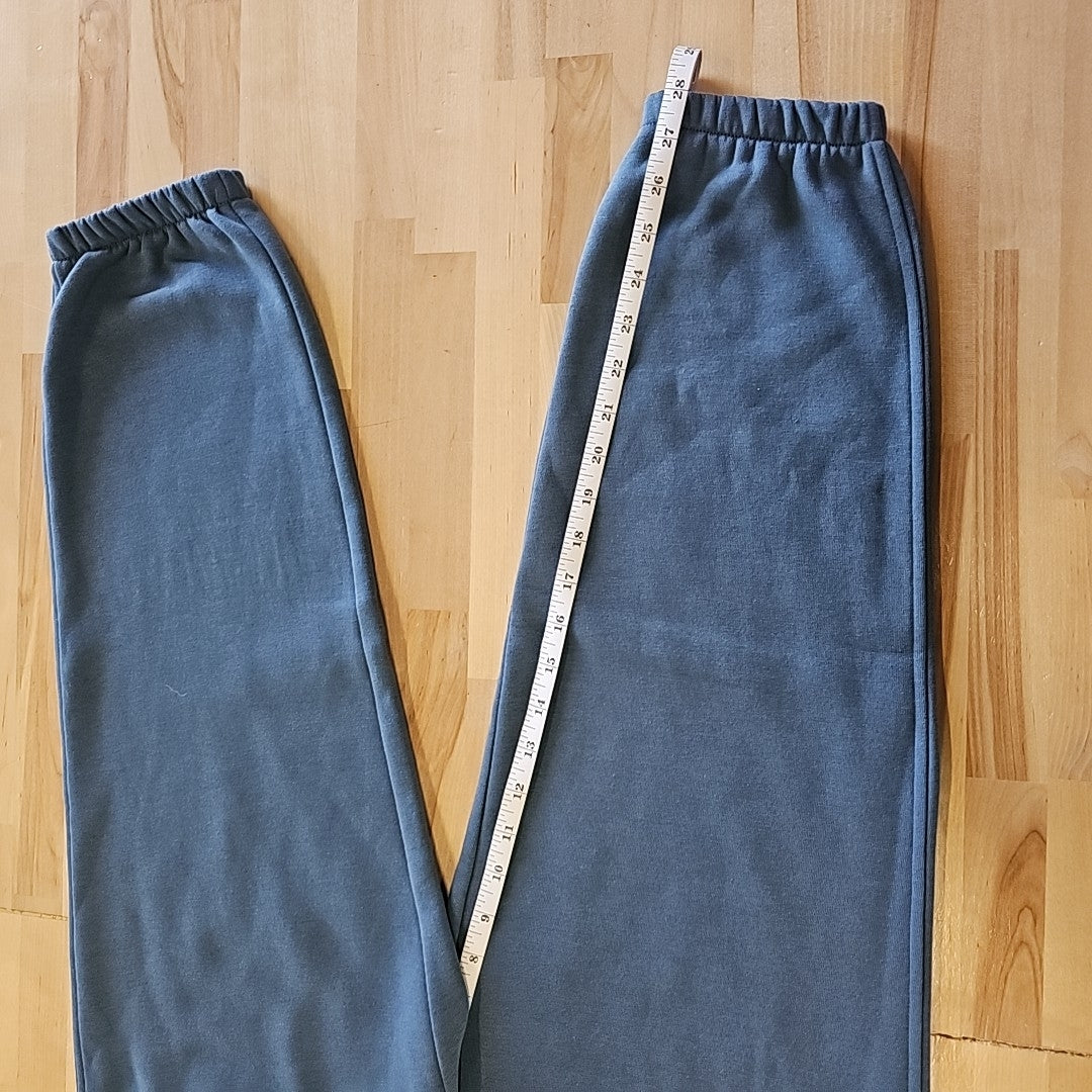 Reebok Size M Vector Shadow Sweatpants