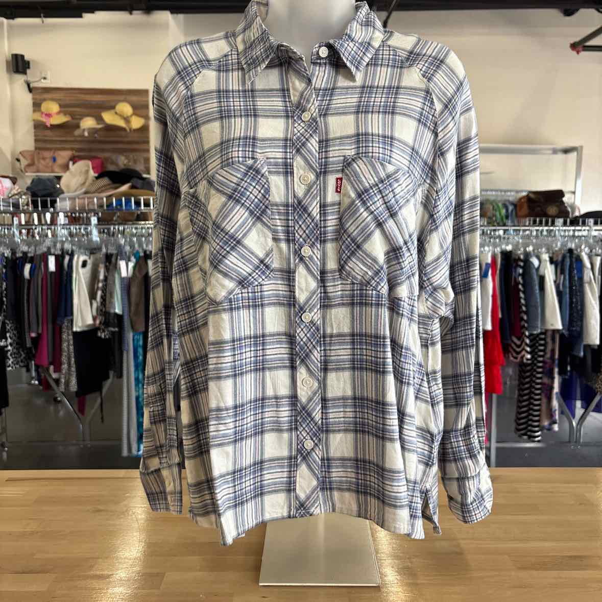 Levi's Size S Pink Blue Button Down Harrison Raglan Shirt- Clayton Plaid Indigo