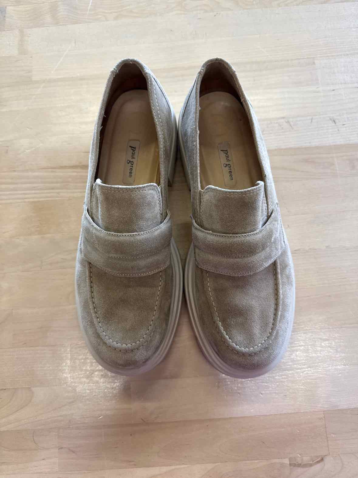 Paul Green Paisley Lug Loafer  Size 7.5 Beige Suede Preloved