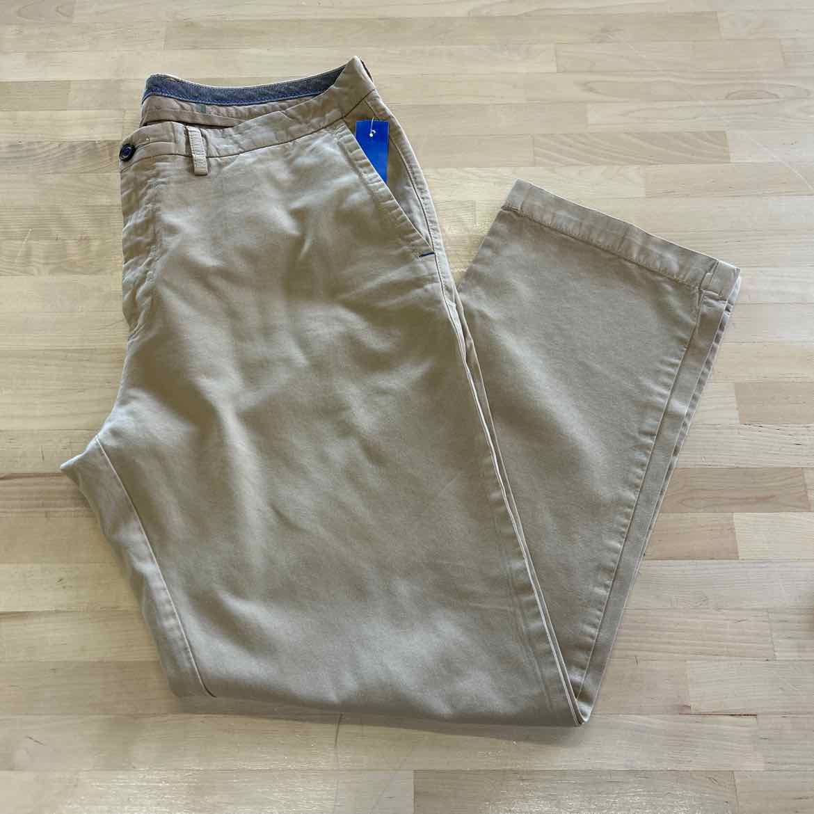 Tommy Bahama Size 38x30 Tan MENS Pants