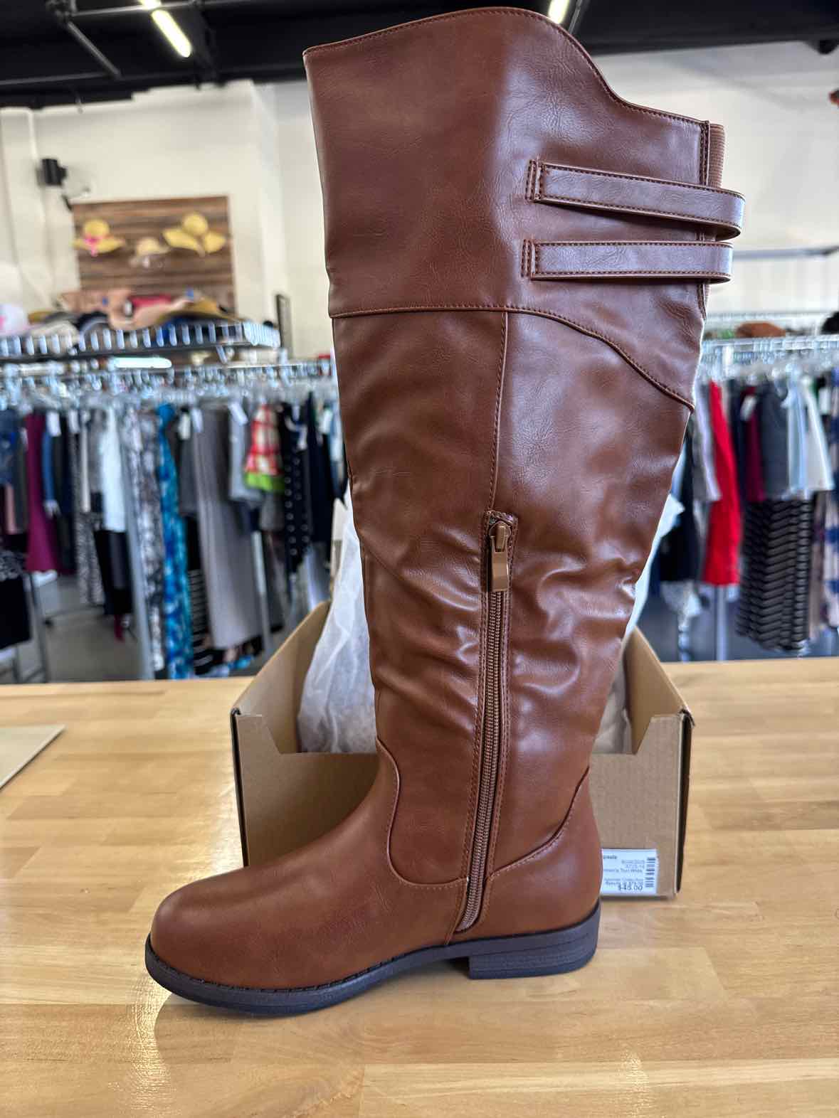 Journee Collection Shoe Size 7 Brown Tori Wide Calf Knee High Riding Boots NWT