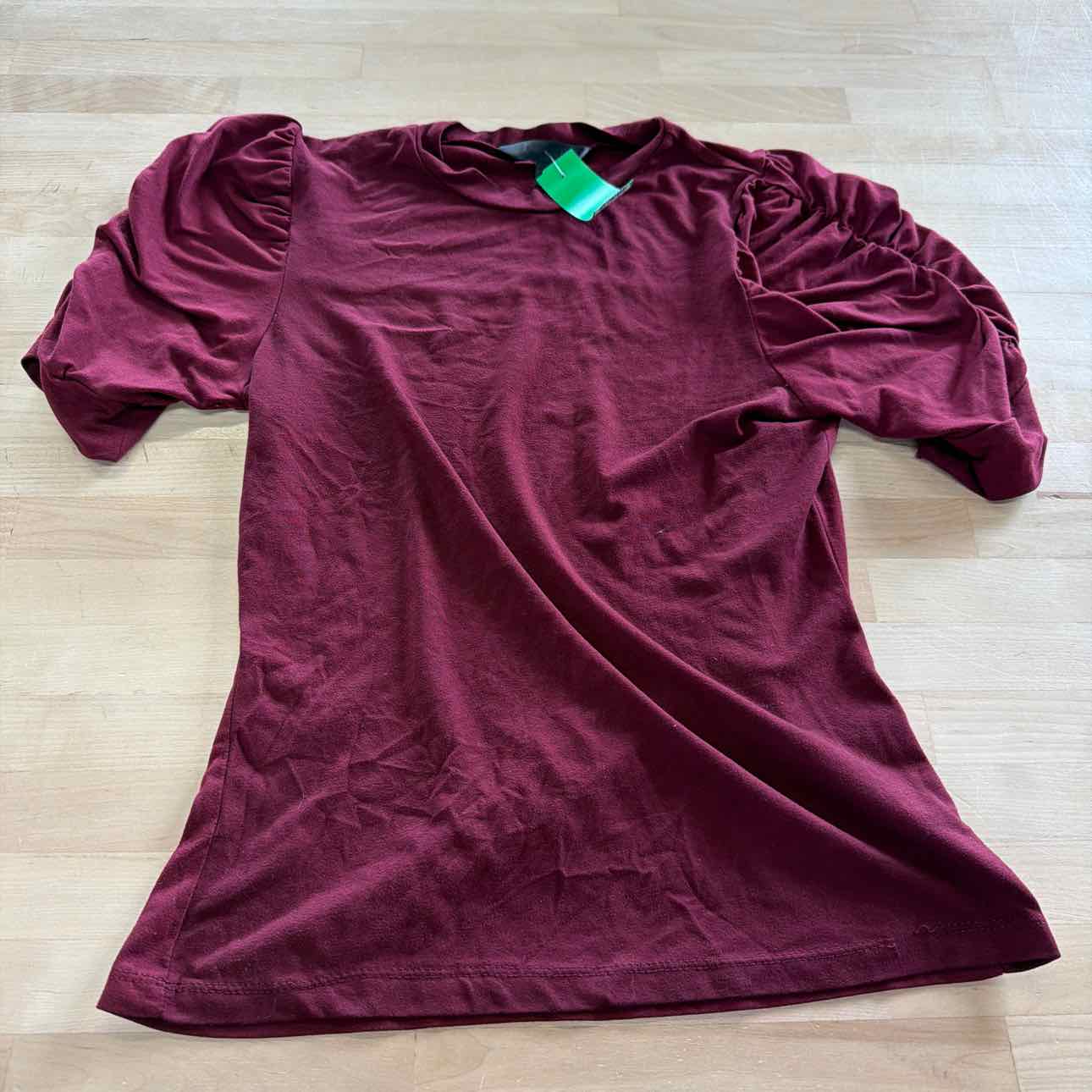 OrangeKiss Size M Burgandy Preloved Blouse SS