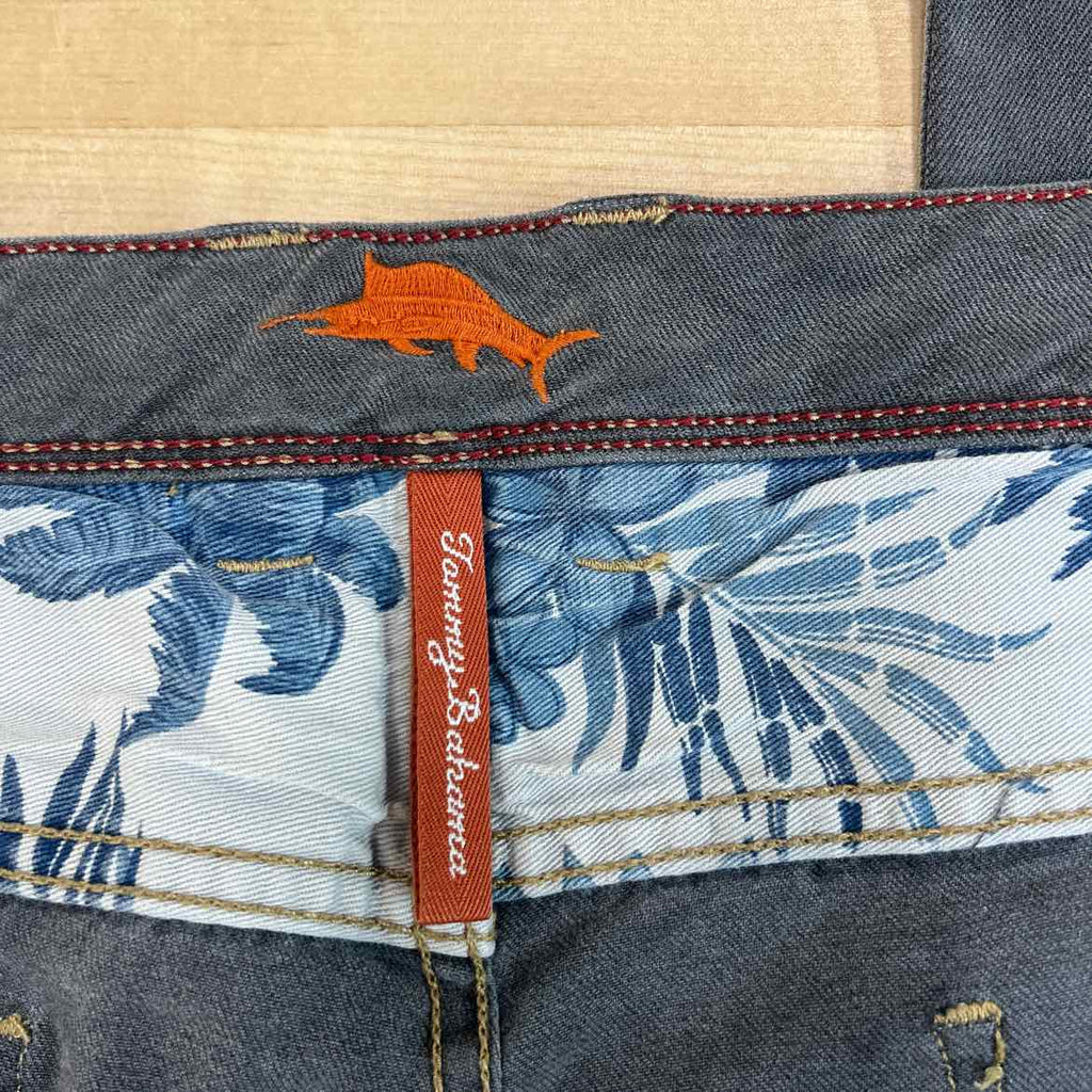 Tommy Bahama Size 38x32 Gray MENS Jeans