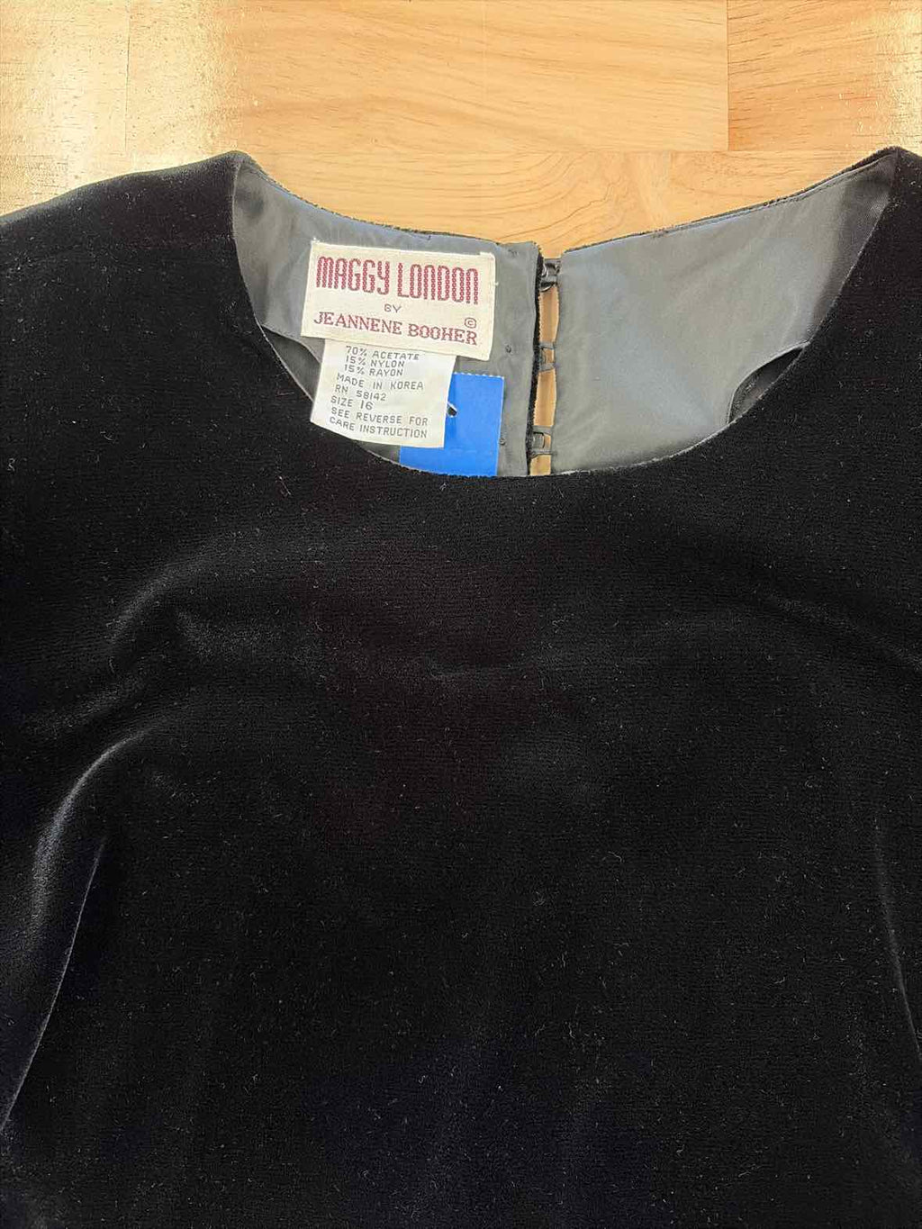 Maggie London Size 16 Black Vintage Dress