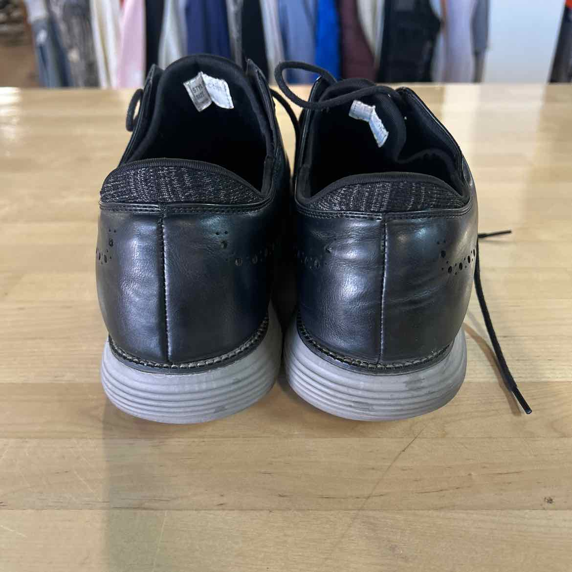 AssortedBrands Size 10 Black Dress Shoes