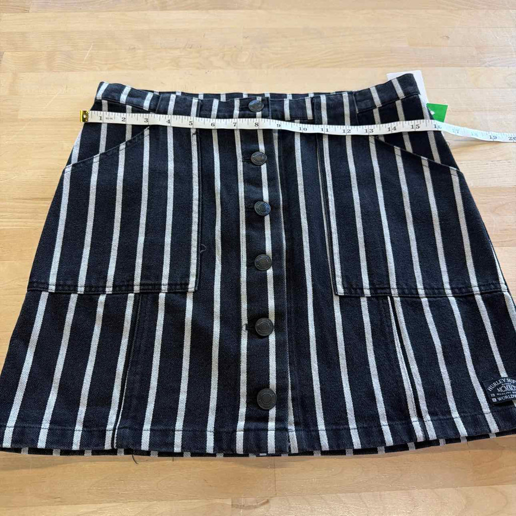 Hurley Juniors' Sloan Button-Front Mini Skirt - Black