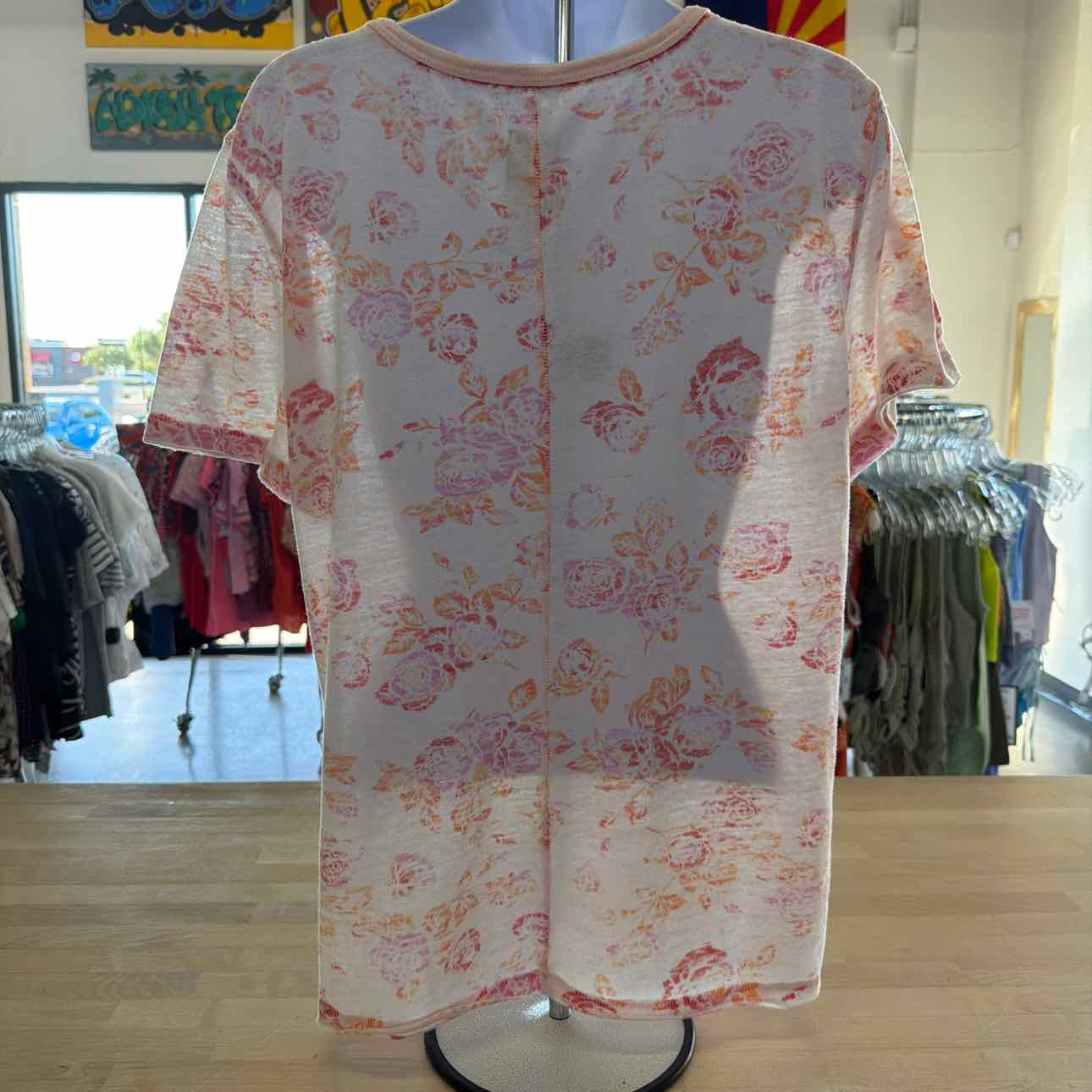 Free People Size XS Pink Preloved Shirt