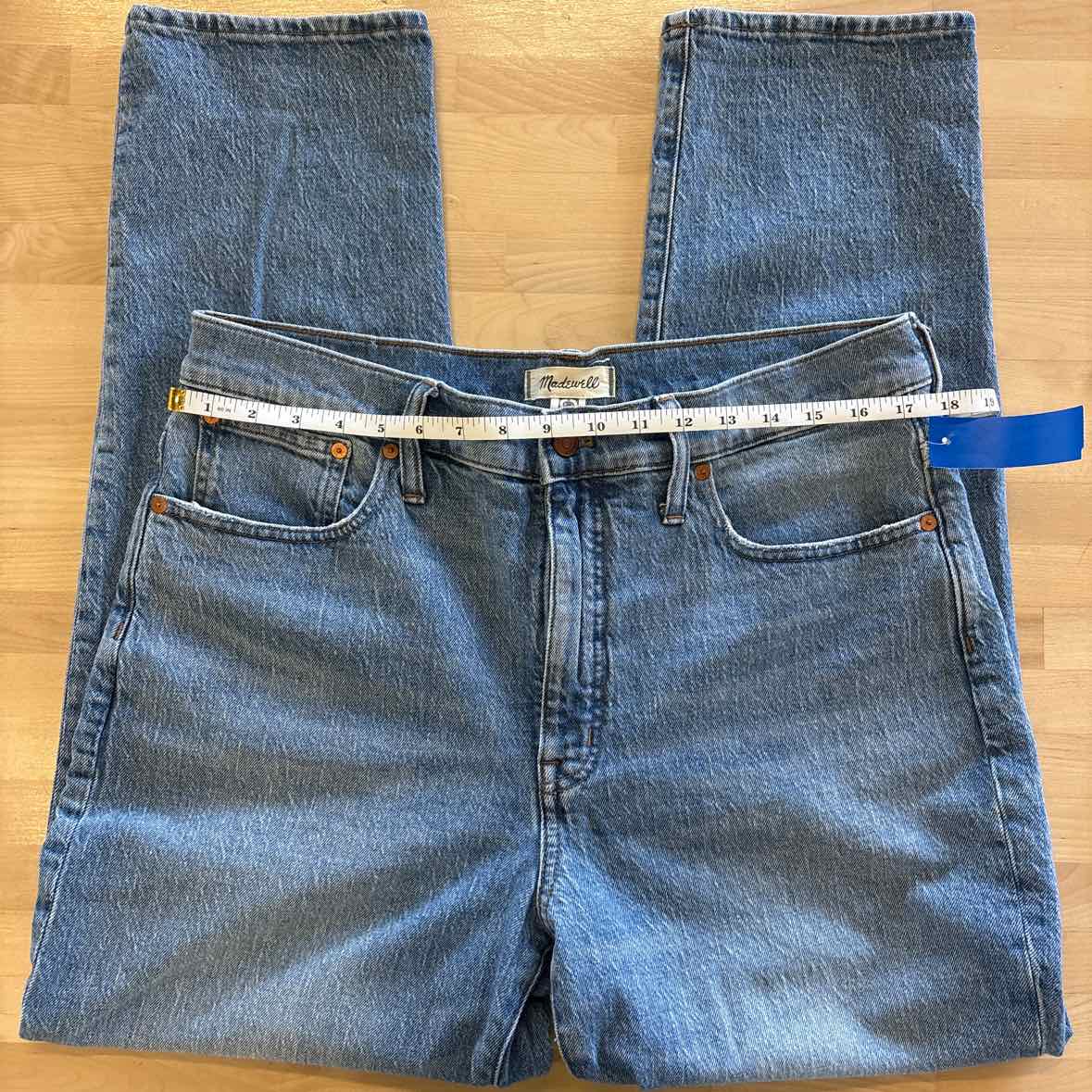 Madewell Size 12/31 Medium BlueWash Relaxed fit Jeans