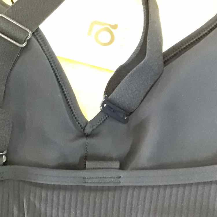 Awwena Size M Navy Preloved Sports Bra