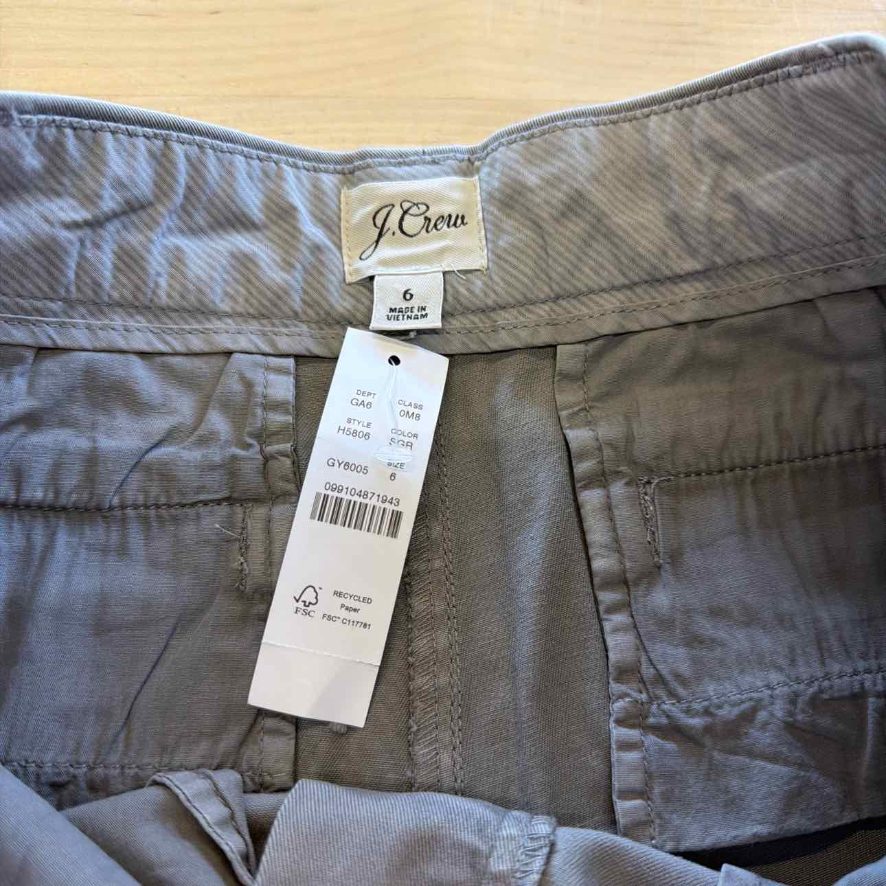 J Crew Women Size 6 Gray New Shorts