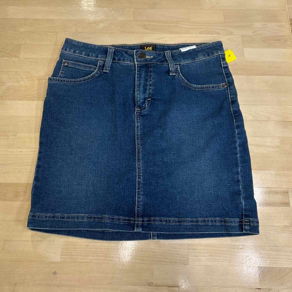 lee Size M Denim Preloved Skirt