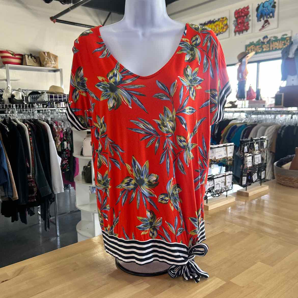 venus Size M Orange Preloved Blouse SS