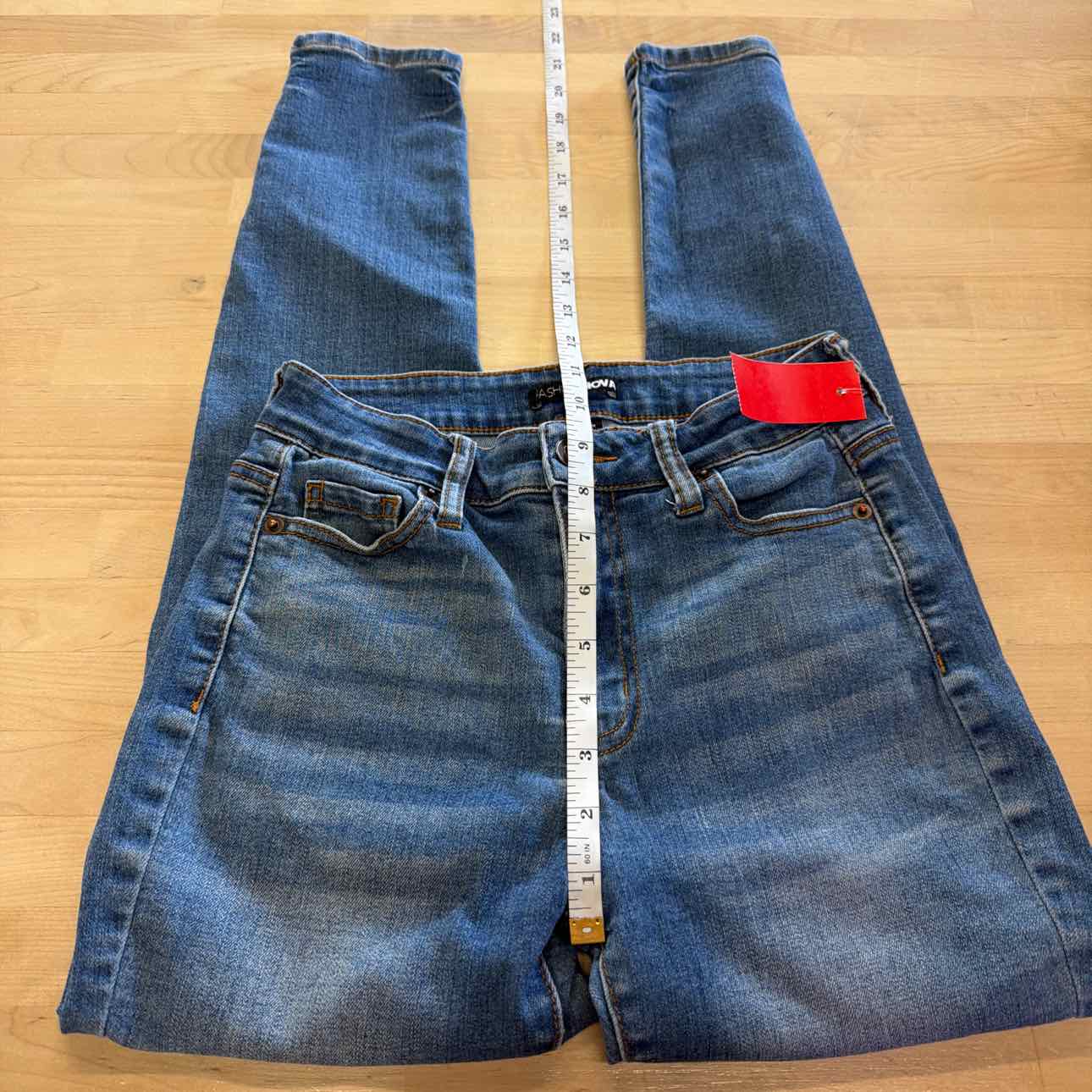 Fashionova Size 3 Denim Preloved Jeans
