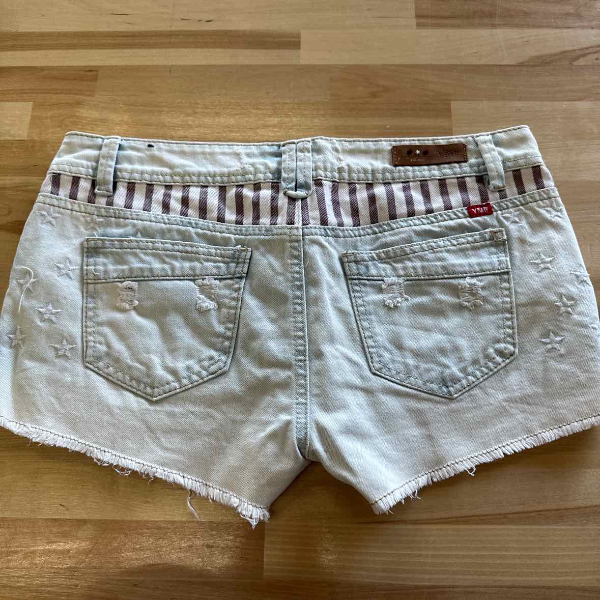 ymi Size 9 Blue Shorts