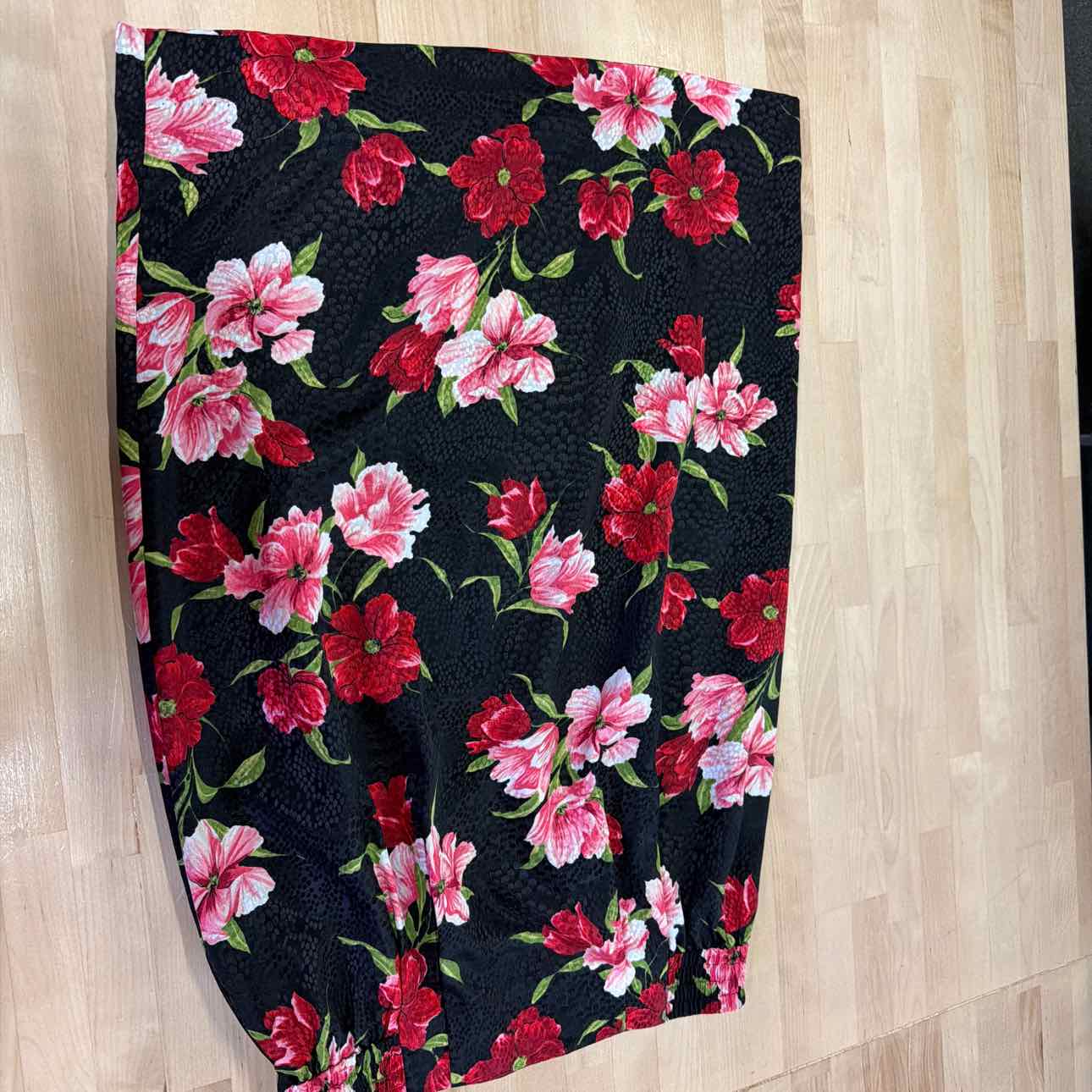 Liz Claiborne Size 6 Black 2 pc Dress Set