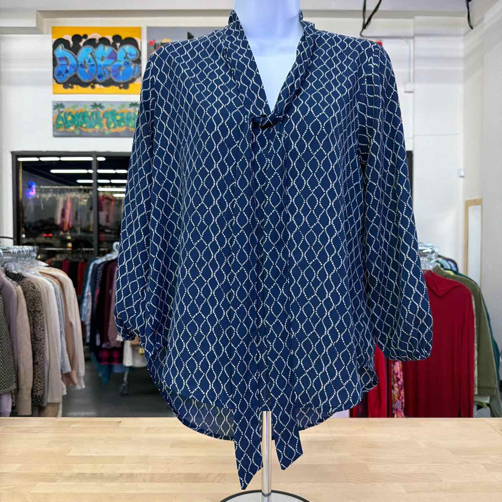 lily white Size S Blue Used Blouse