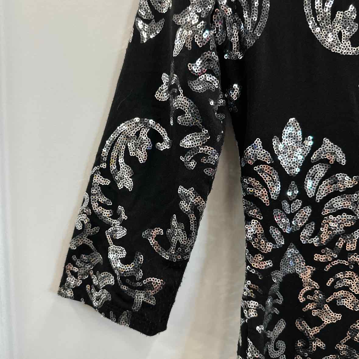 B Darlin Size 5/6 Black & Silver Dress