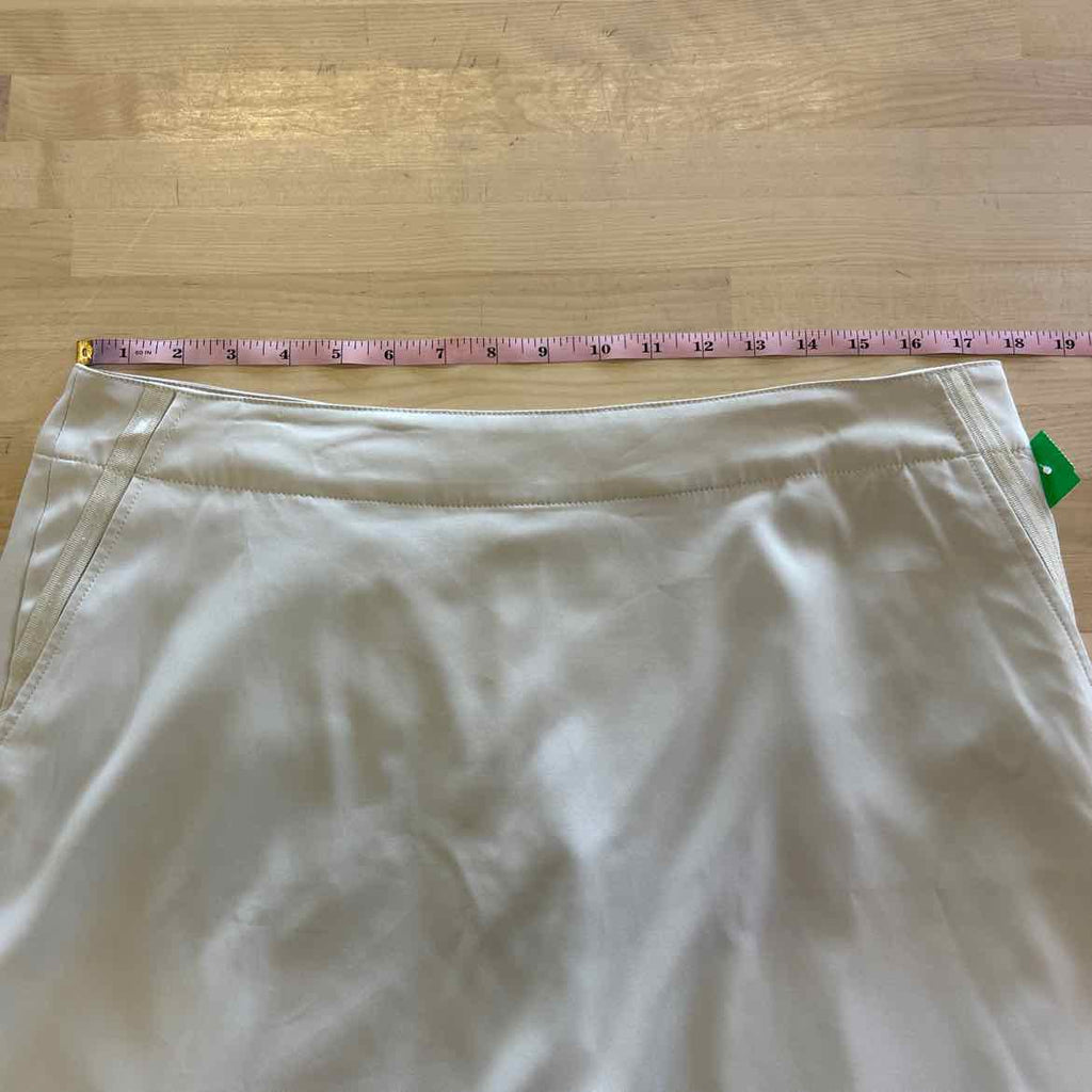 Lady Hagen Women Size 12 Tan Preloved Skorts