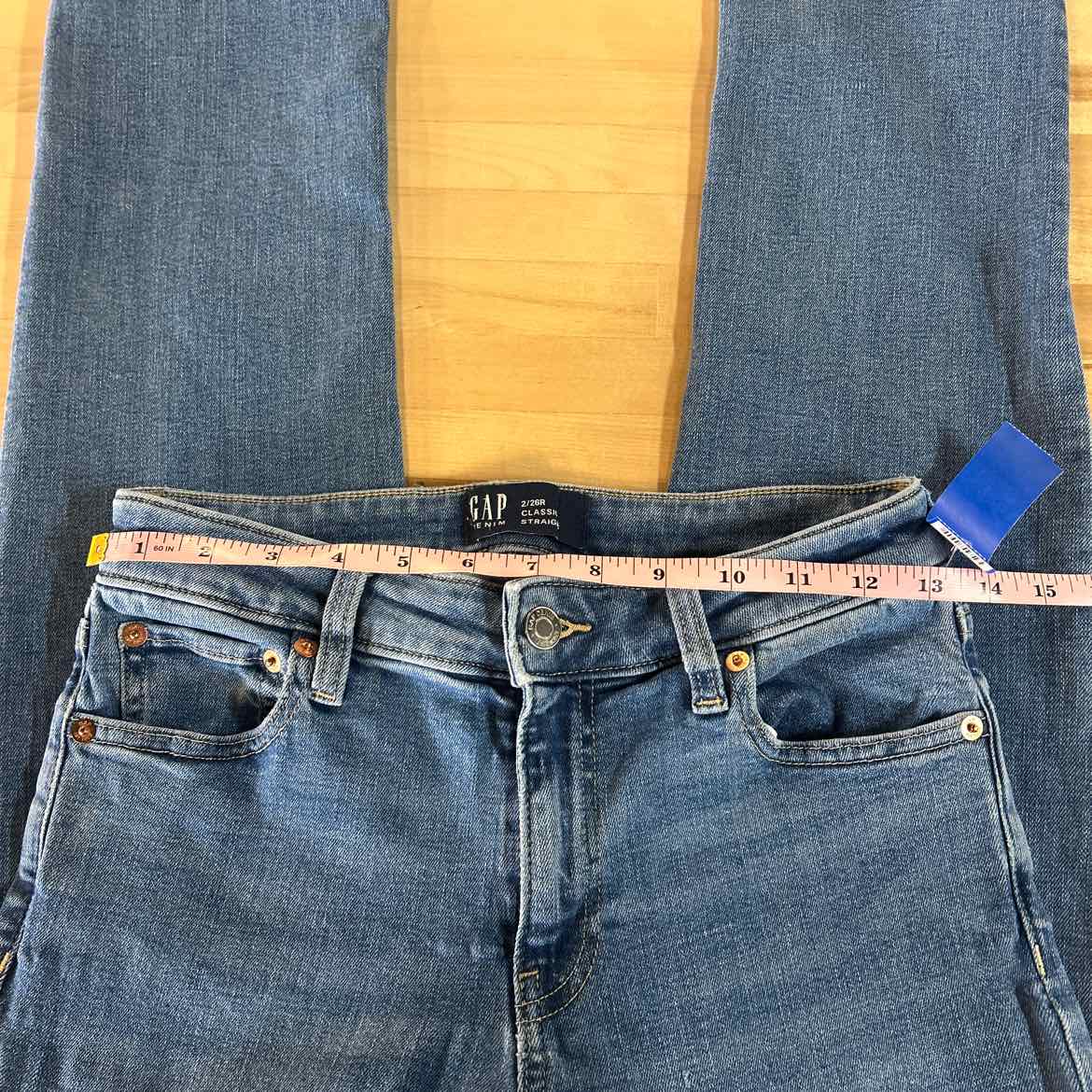 Gap Size 2 Blue Denim Preloved Jeans