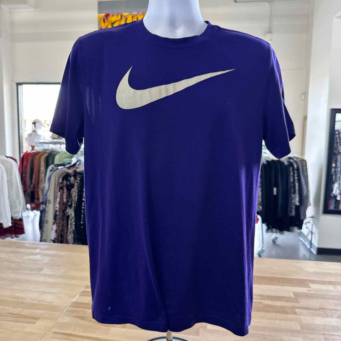 Nike Men's Size L Purple MENS T-shirt