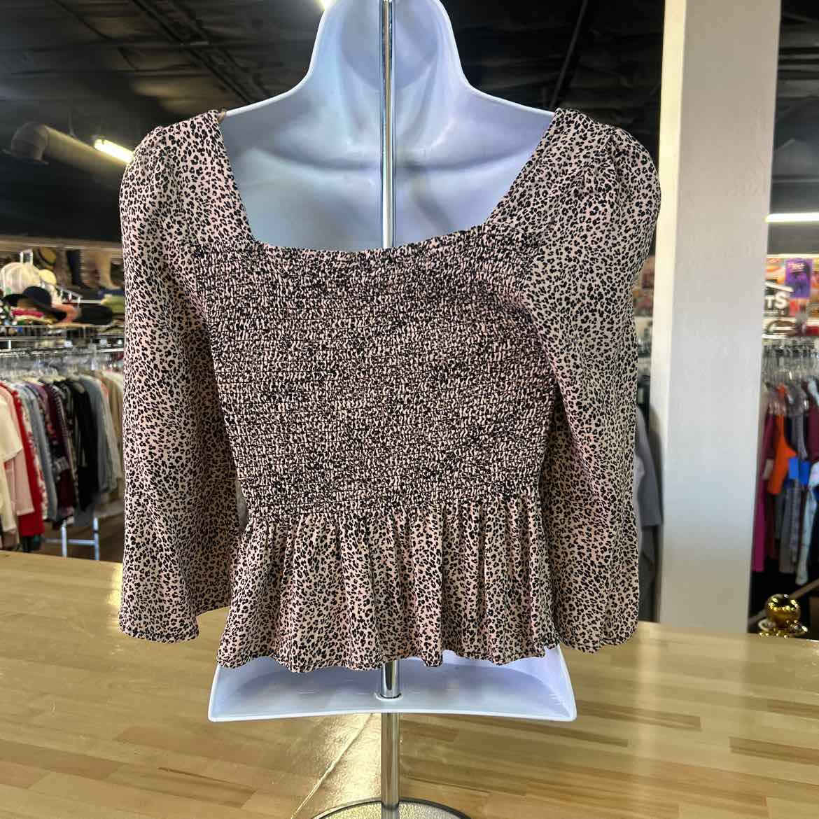 Urban Romantics Size S Brown Rayon Preloved Blouse LS