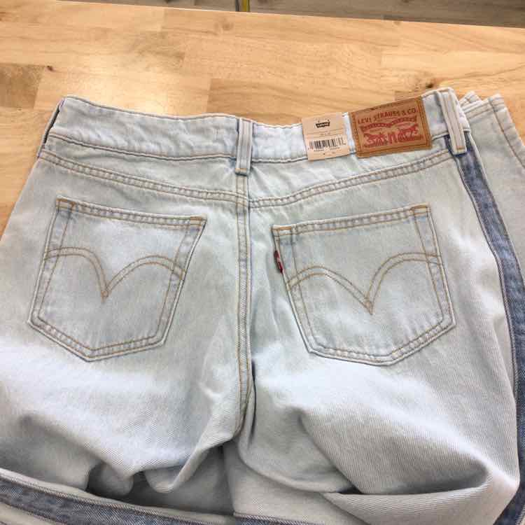 Levi's Size 28x32 Superlow Straight-Leg Loose Jeans - Stripe Hype