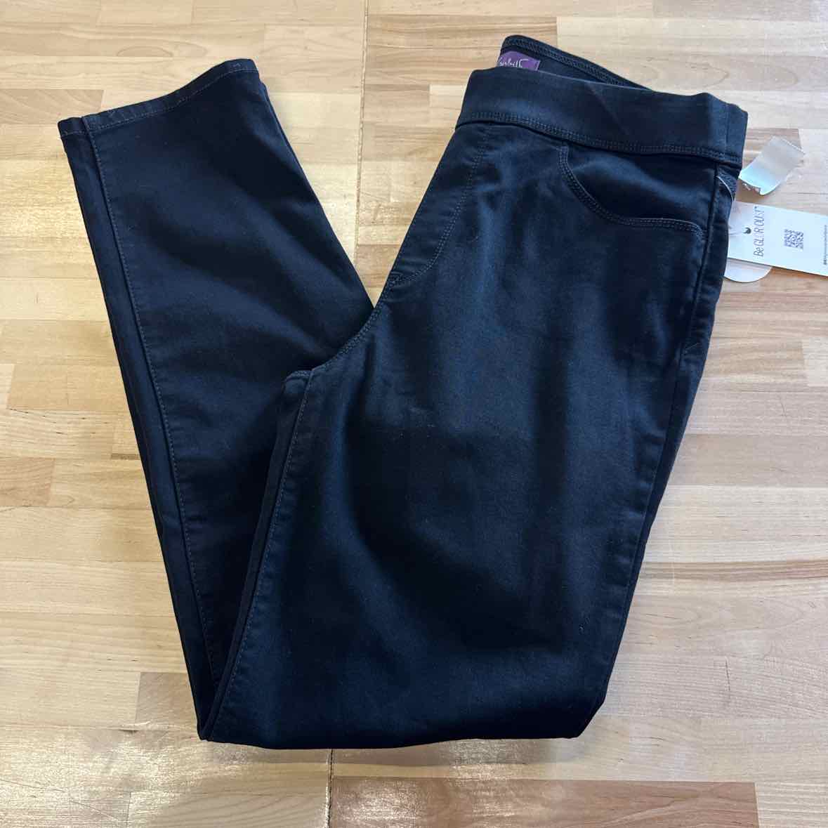 Gloria Vanderbilt Size XL Black New Pants