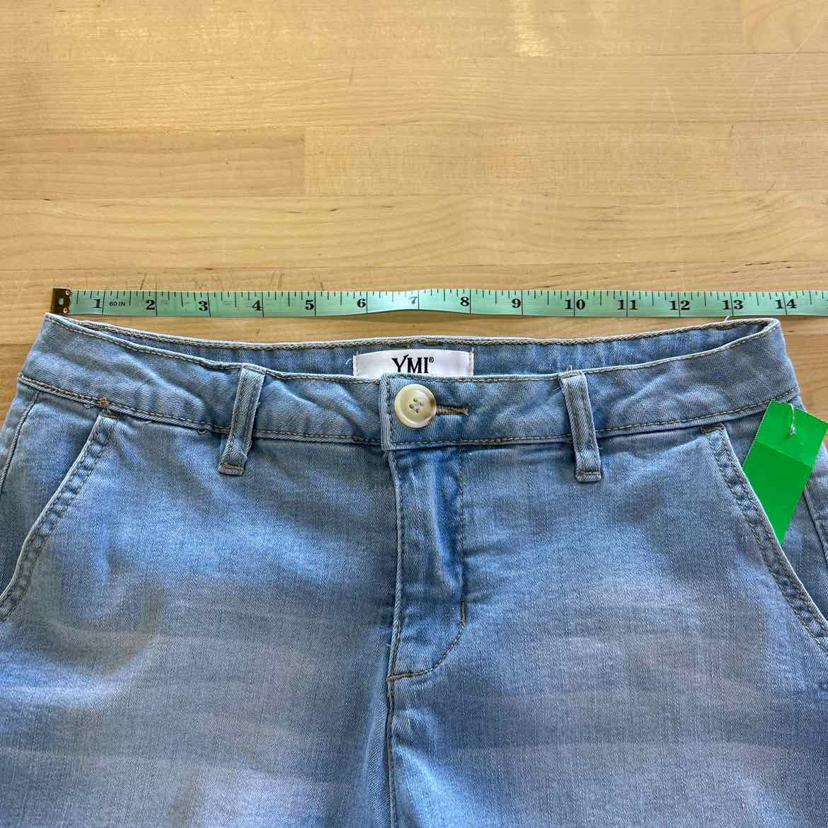 ymi Women Size M Blue Denim Preloved Shorts
