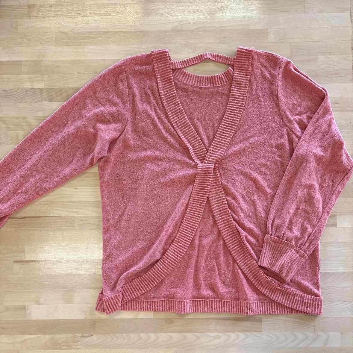 BKE Size XL Orange Sweater