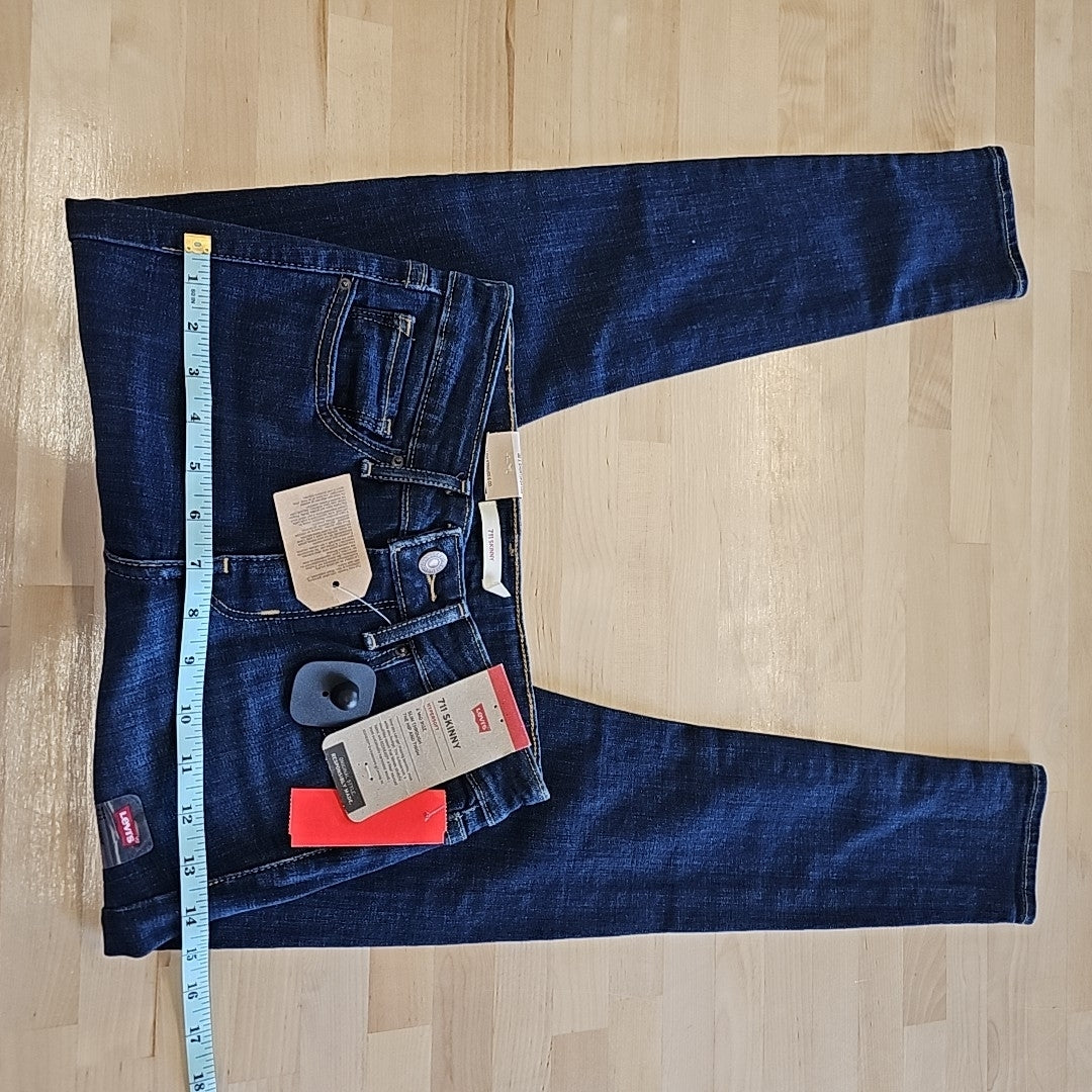 Levi's Size 24W Blue Jeans