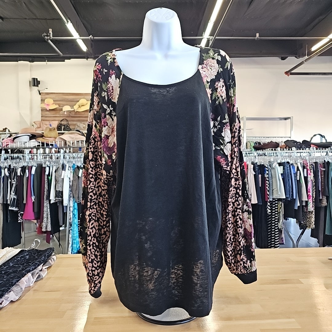 Umgee Size L Black Long Sleeve