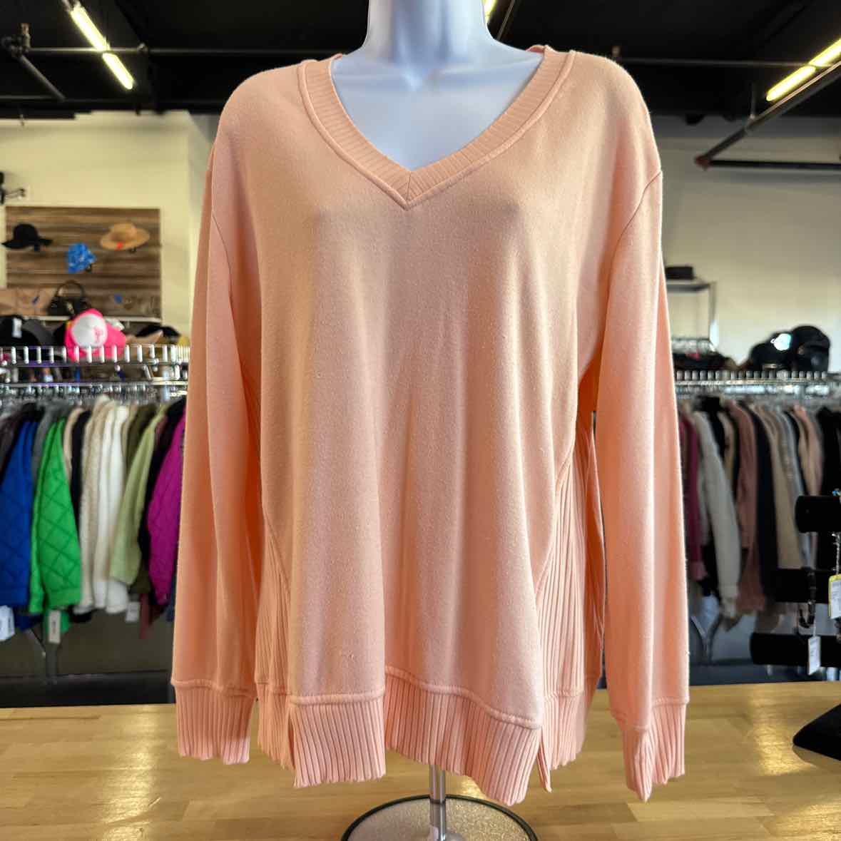 Jane & Delancey Size M Orange Sweater