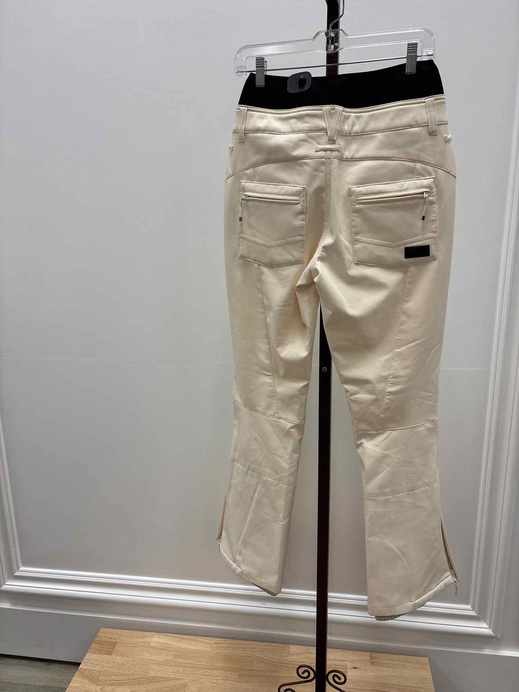 Roxy Size M Roxy Snow Pants Rising High - Buttercream