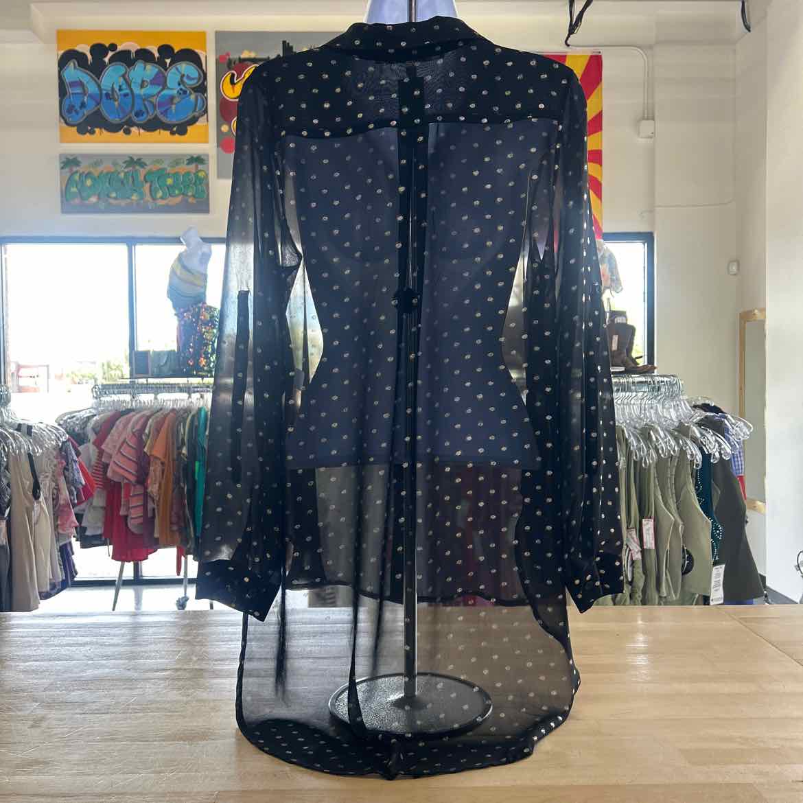 Collective Concepts Size M Black Polyester Preloved Button Down LS