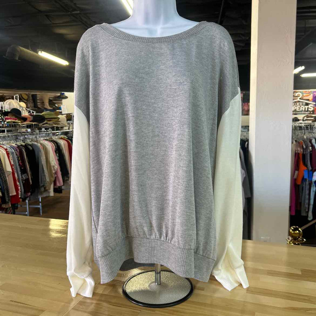 1. State Size XXL Grey Preloved Sweater