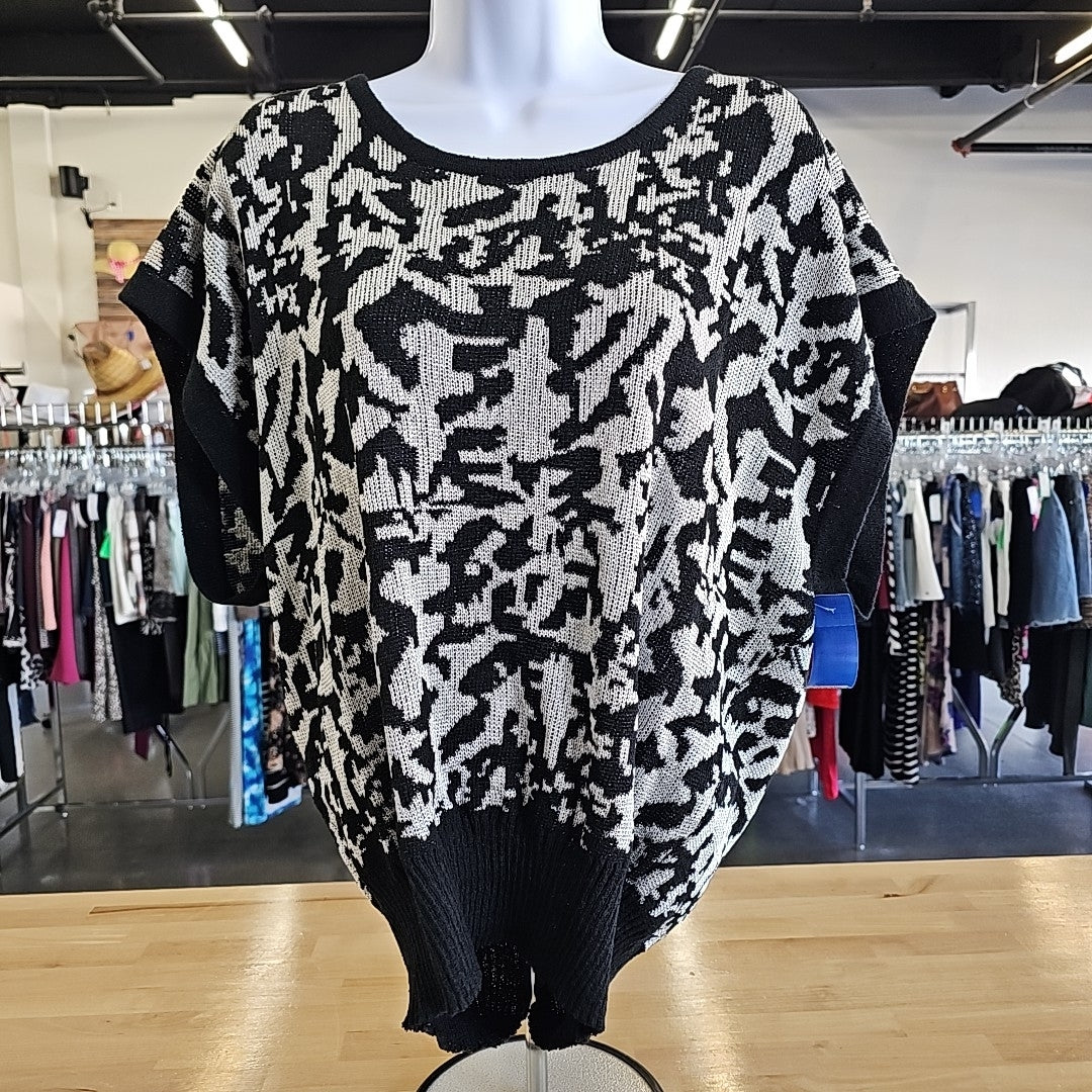 Nine West Size L BLACK & WHITE Shirt