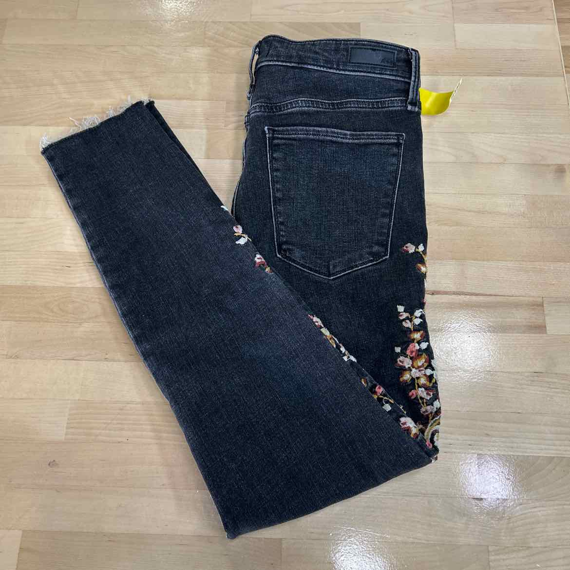 Abercrombie Size 4 Gray Preloved Jeans
